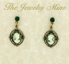 Vintage Victorian Crystal Post Cameo Earrings - Green